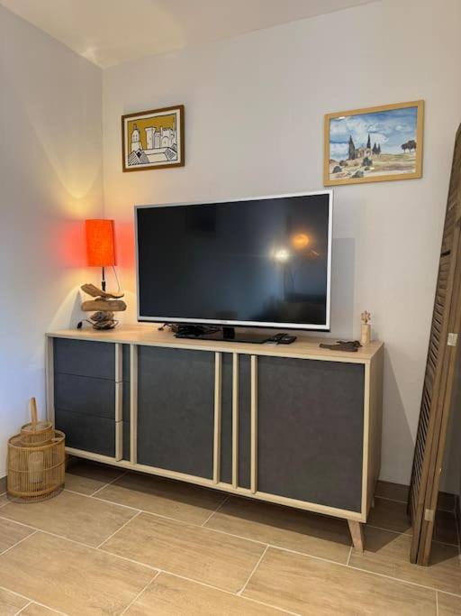 Appartement De Plain-Pied Avec Jardin Avignone Esterno foto